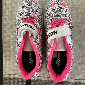 Size 2 Heelys